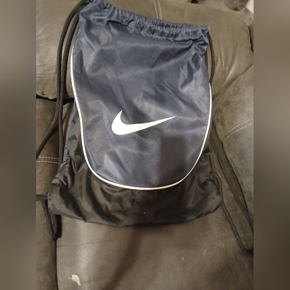 Nike bag - Picture 2 of 6
